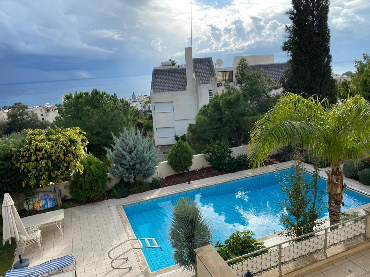Seaview 6 Bedroom Villa & Private Pool Limassol Quarto foto